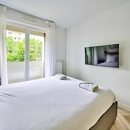 Apt Charmant 2p* Aux Portes De Paris* *
